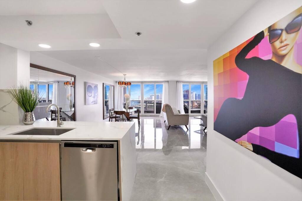 Apartment Classic Beauty! Skyline And Water Views Miami